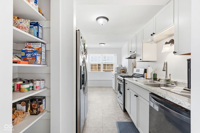 1207 Beaver Court, Anderson, IN 46013