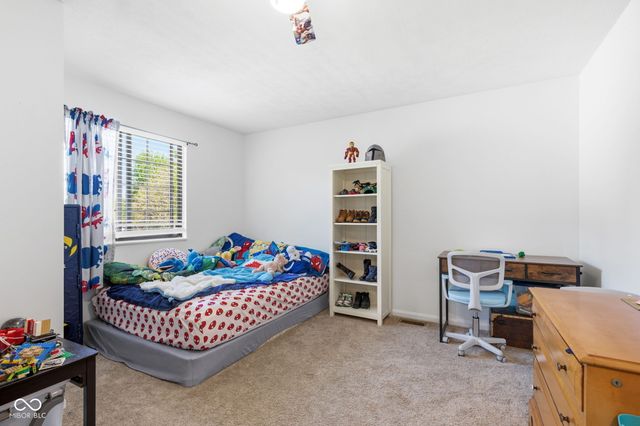 1207 Beaver Court, Anderson, IN 46013