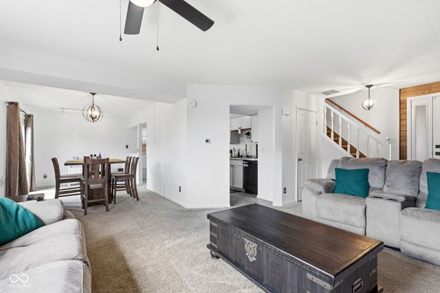 1207 Beaver Court, Anderson, IN 46013