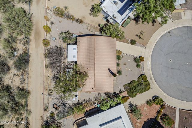 316 S Abrego Drive, Green Valley, AZ 85614