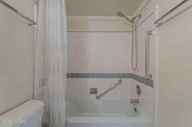 316 S Abrego Drive, Green Valley, AZ 85614