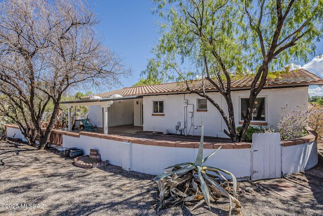 316 S Abrego Drive, Green Valley, AZ 85614