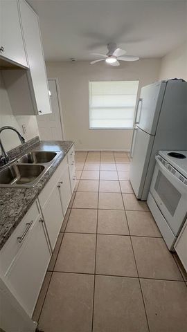 4734 20TH STREET, Zephyrhills, FL 33542