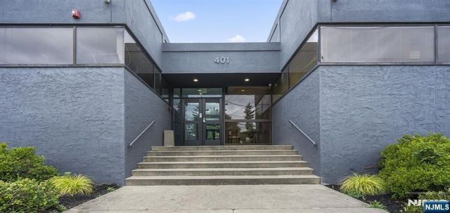 401 Pleasant Valley, West Orange, NJ 07052