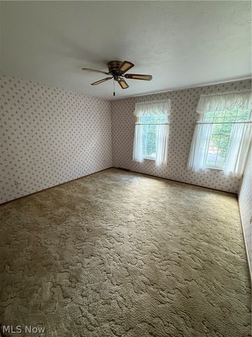 9812 Vienna Drive, Parma, OH 44134