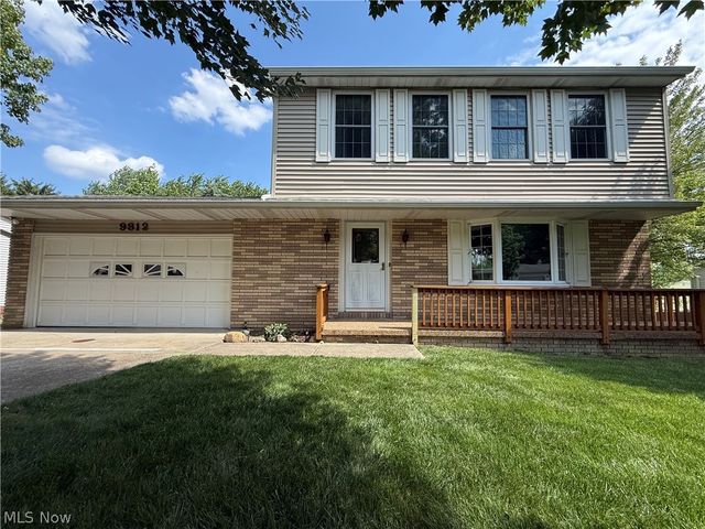 9812 Vienna Drive, Parma, OH 44134