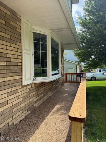 9812 Vienna Drive, Parma, OH 44134