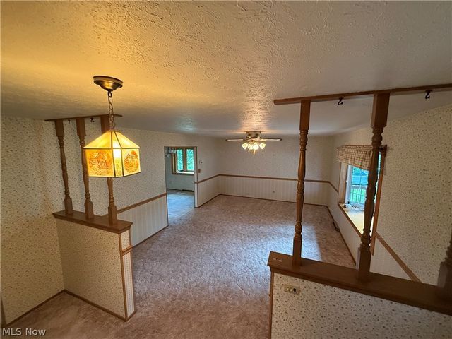 9812 Vienna Drive, Parma, OH 44134