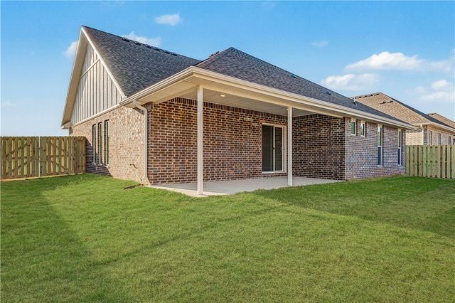 210 Ryker Ridge, Centerton, AR 72719