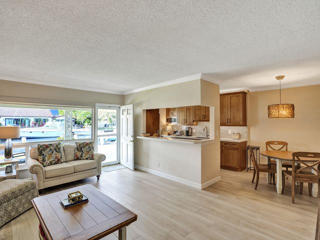 2866 NE 30th Street 3, Fort Lauderdale, FL 33306