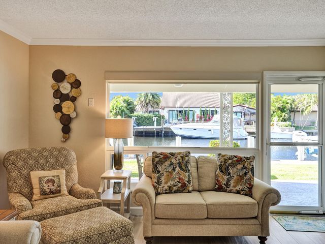 2866 NE 30th Street 3, Fort Lauderdale, FL 33306