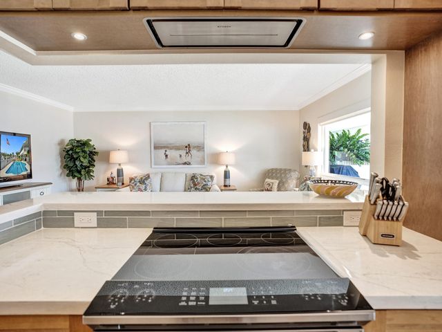 2866 NE 30th Street 3, Fort Lauderdale, FL 33306