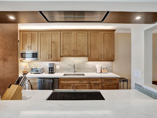 2866 NE 30th Street 3, Fort Lauderdale, FL 33306