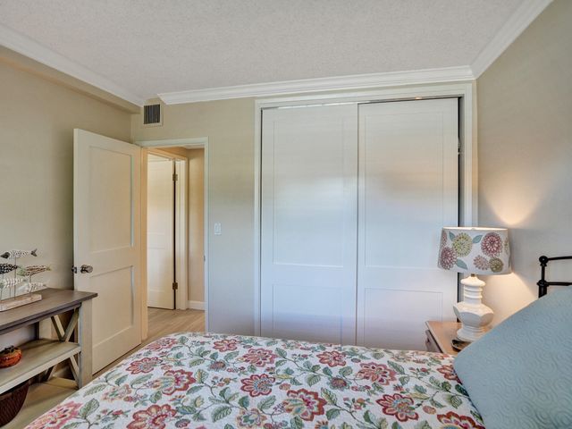 2866 NE 30th Street 3, Fort Lauderdale, FL 33306