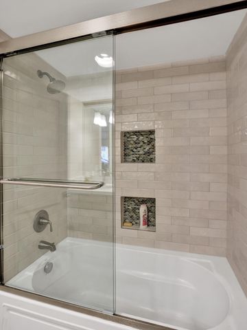 2866 NE 30th Street 3, Fort Lauderdale, FL 33306