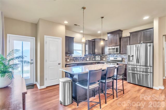 111 Canter Lane, Mooresville, NC 28115