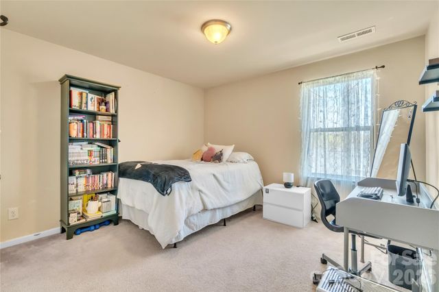 111 Canter Lane, Mooresville, NC 28115