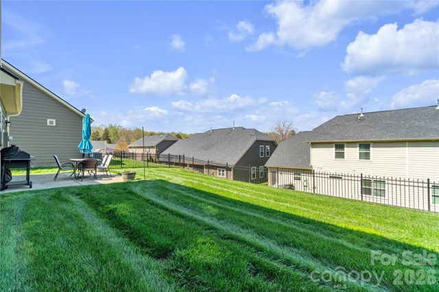 111 Canter Lane, Mooresville, NC 28115