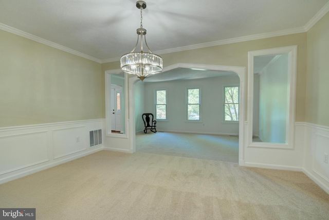 44 CARROLLTON RD, Sterling, VA 20165