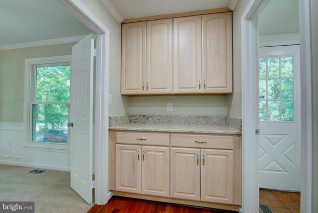 44 CARROLLTON RD, Sterling, VA 20165