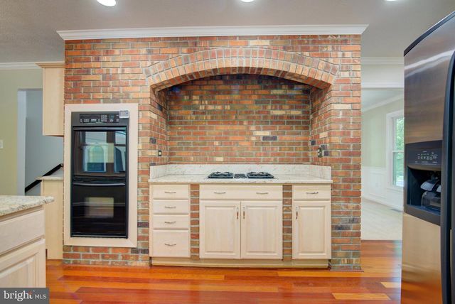 44 CARROLLTON RD, Sterling, VA 20165