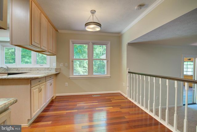 44 CARROLLTON RD, Sterling, VA 20165