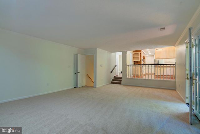 44 CARROLLTON RD, Sterling, VA 20165