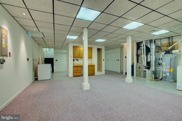 44 CARROLLTON RD, Sterling, VA 20165