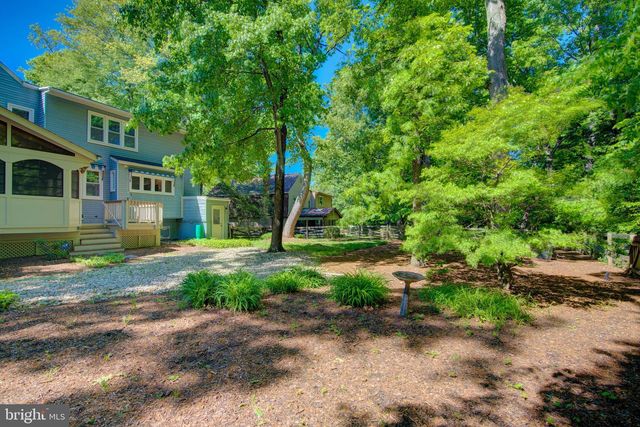 44 CARROLLTON RD, Sterling, VA 20165