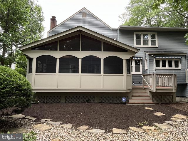 44 CARROLLTON RD, Sterling, VA 20165