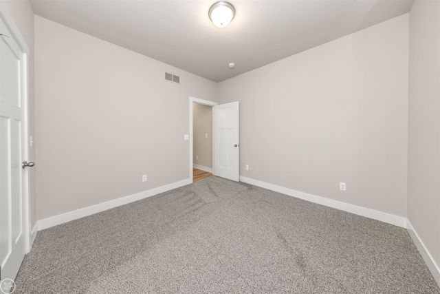 1142 Julian Court, Waterford Twp, MI 48327