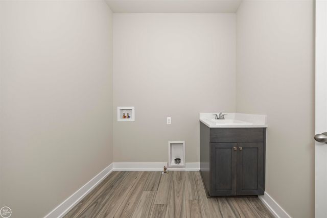 1142 Julian Court, Waterford Twp, MI 48327
