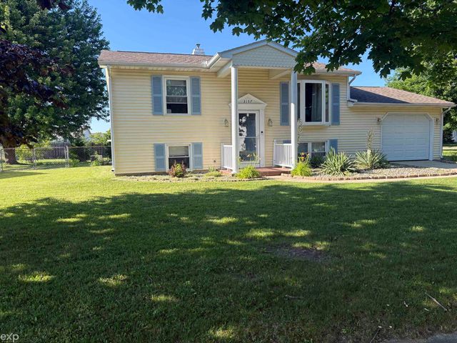 3157 Coventry Drive, Bay City, MI 48706