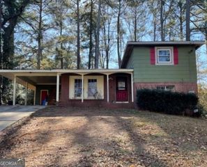 2836 Oldknow Drive, Atlanta, GA 30318