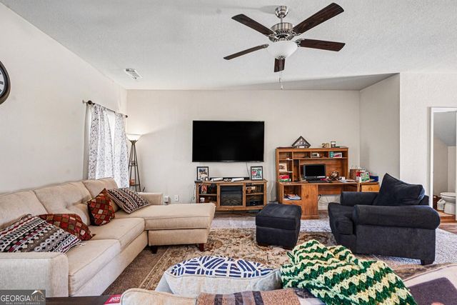 10894 Wheeler Trace, Hampton, GA 30228