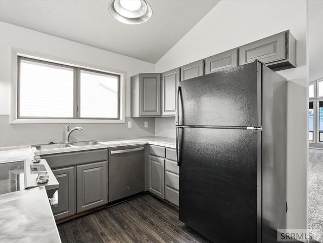 1792 Sunrise Way, Pocatello, ID 83201