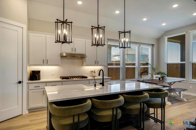 5725 Huron Drive, New Braunfels, TX 78130