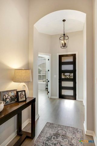 5725 Huron Drive, New Braunfels, TX 78130