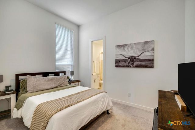 5725 Huron Drive, New Braunfels, TX 78130