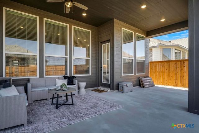 5725 Huron Drive, New Braunfels, TX 78130