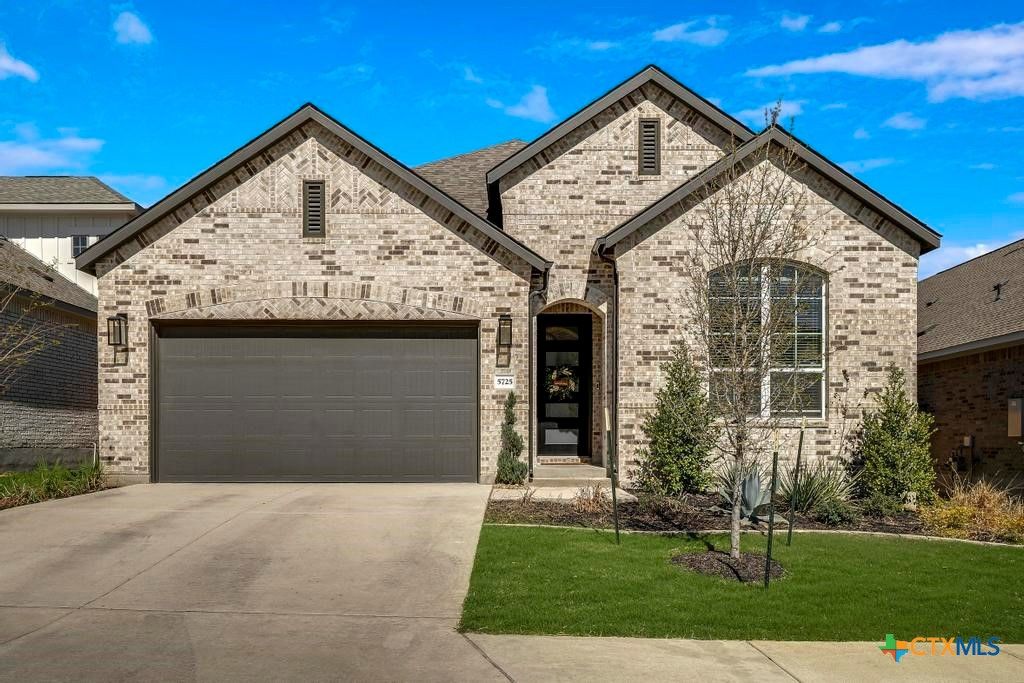 5725 Huron Drive, New Braunfels, TX 78130