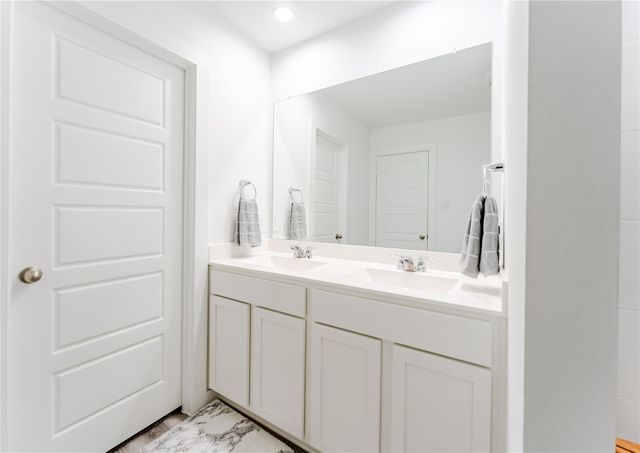 10213 Berkeley Springs Trail, Houston, TX 77051