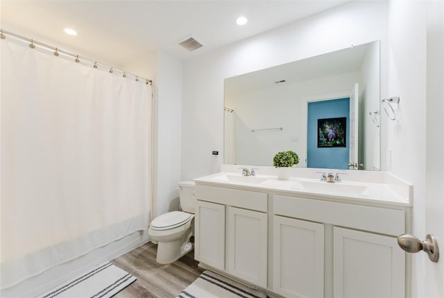 10213 Berkeley Springs Trail, Houston, TX 77051