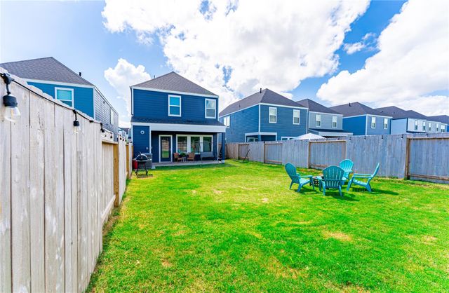 10213 Berkeley Springs Trail, Houston, TX 77051
