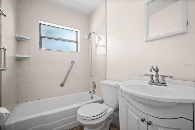 5900 12TH STREET N, St Petersburg, FL 33703