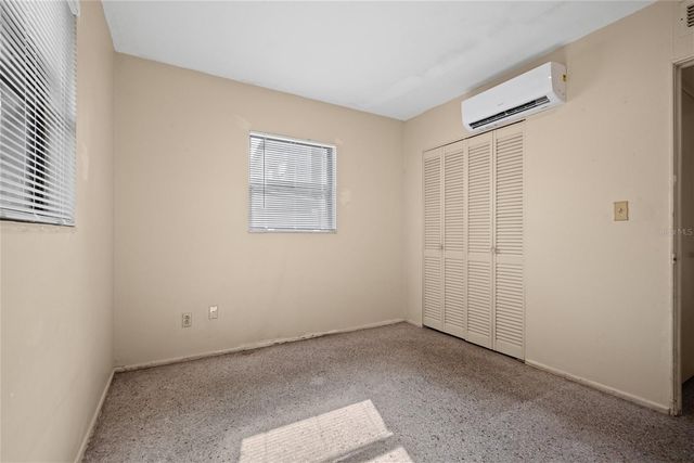 5900 12TH STREET N, St Petersburg, FL 33703