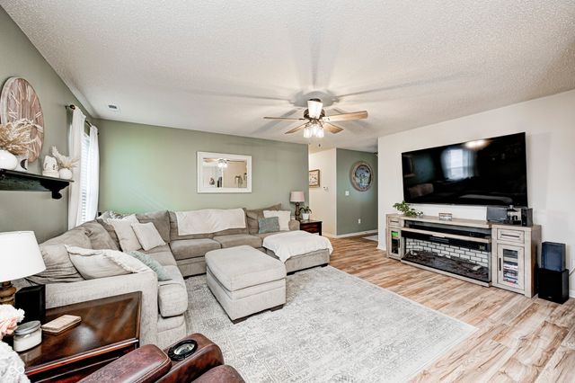 59 Lynn Court, Pittsboro, IN 46167