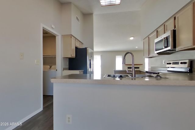 1313 N AVOCA --, Mesa, AZ 85207
