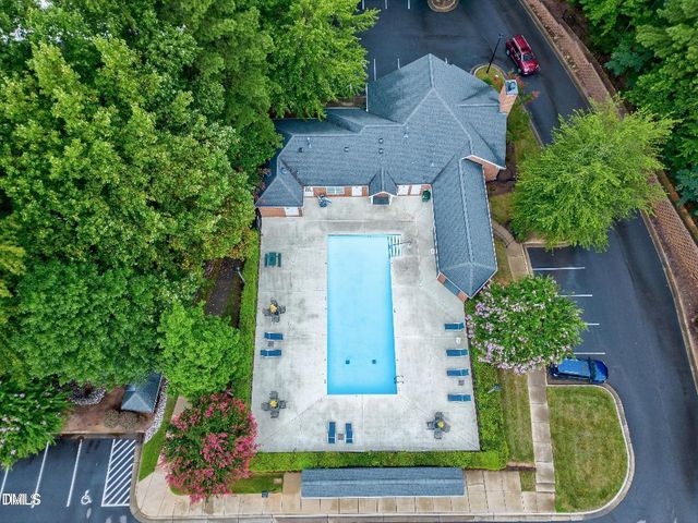 1017 Thistle Briar Place, Cary, NC 27511