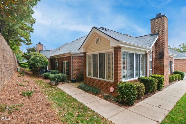 1017 Thistle Briar Place, Cary, NC 27511